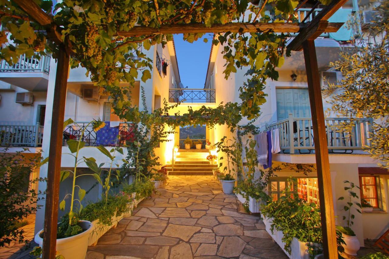 Pansion Prodromina Hotel Bandar Skopelos Luaran gambar